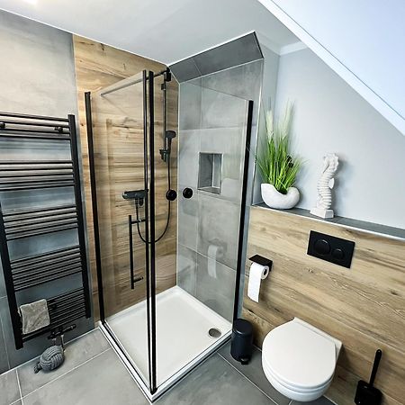 Ferienhaus Wattbrise บือซุม ภายนอก รูปภาพ